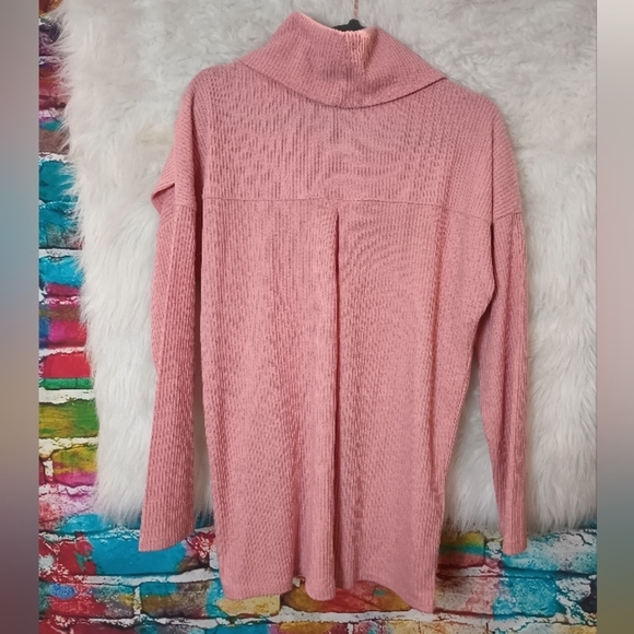 Chelsea and Theodore Pink Cowl Neck Long Sleeve Rib Sweater Size M - Picture 2 of 6